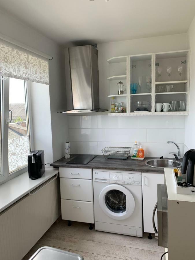 Niine Apartment *